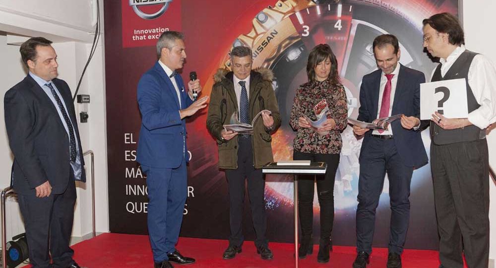 Actuación en la fiesta de inauguración de Nissan