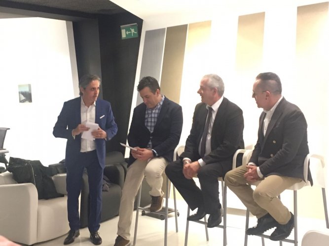 Show Motivacional ¨Team Building¨ – Magia para empresas